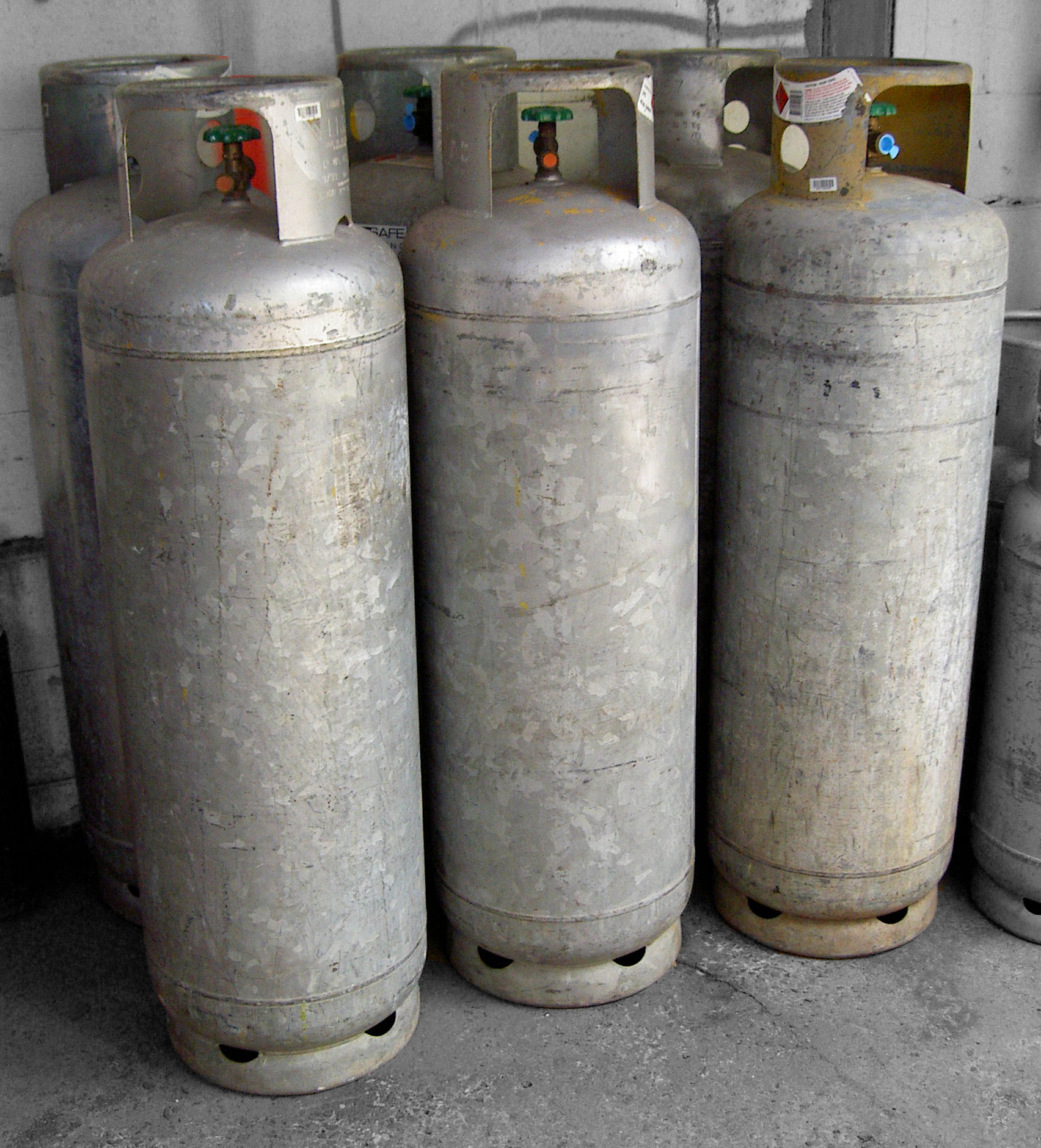 LPG 45kg/75ltr CLASS 2.1 UN No.1975 (Gas Extra)